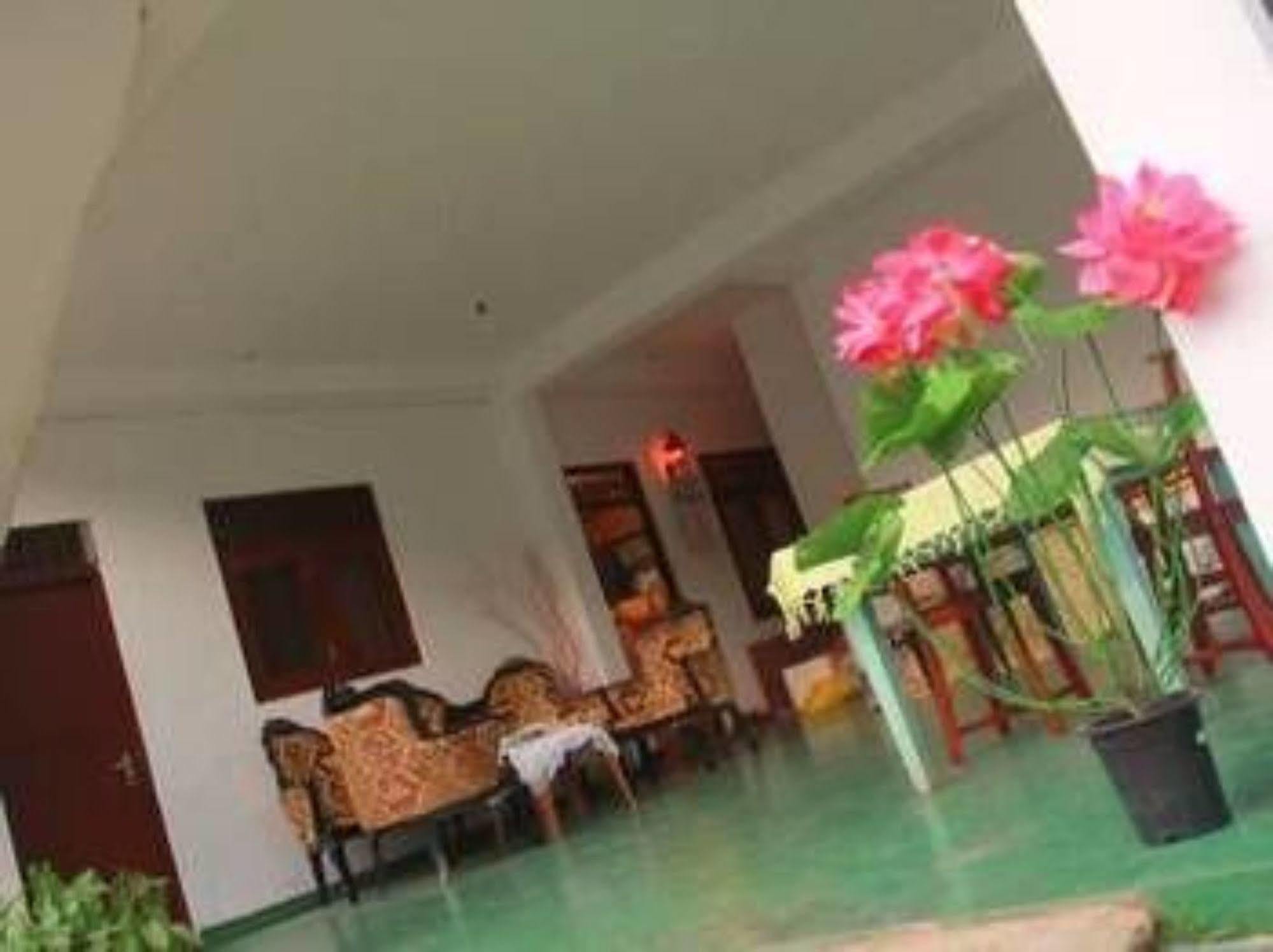 Hotel Sun Rest Mirissa Banduramulla Exterior foto